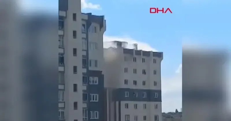 Küçükçekmece de binada yangın