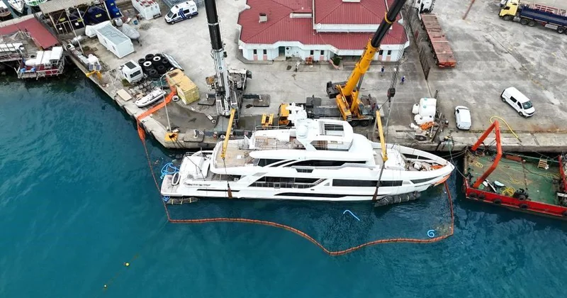 Sinop ta lüks yat 7 günde kurtarıldı