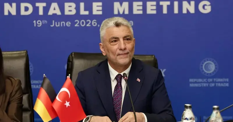 Bakan Bolat: Türkiye Almanya ticaretini 50 milyar doların üzerine çıkaracağız