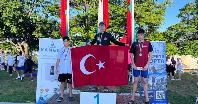 Yıldırımlı genç yüzücüler Türkiye nin gururu oldu Yıldırım Belediyesporlu genç kulaçlar, Bulgaristan ın Varna kentinde düzenlenen Black Sea Cup 2026 dan toplam 6 madalya ile döndü Bursa Haberleri Habertürk Yerel Haberler