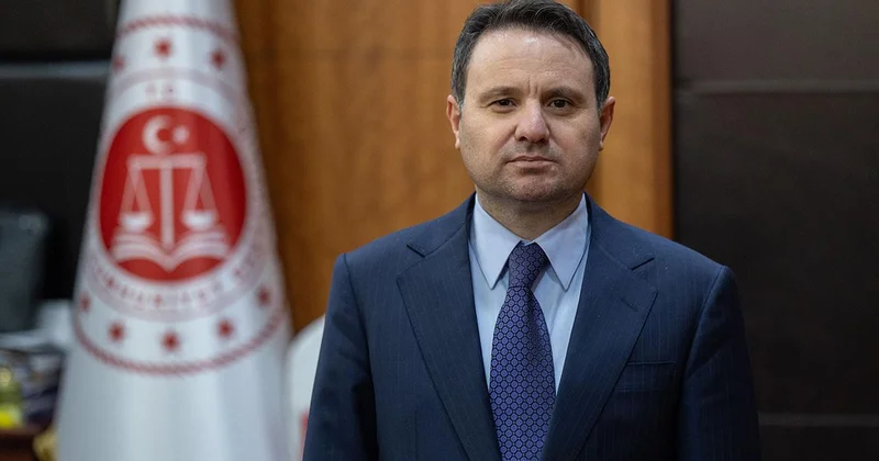 Bakan Gürlek: Sokak çetelerinin kökü kazınana dek operasyonlarımız sürecek