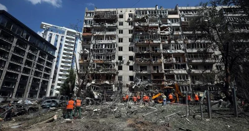 Zelenskiy: Rusya bu gece Kiev e yönelik en yoğun balistik füze saldırılarından birini düzenledi Dış Haberler