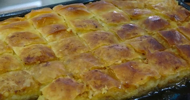Emekli oldu memleketine döndü, unutulan lezzeti yeniden sofralara taşıdı Dernekpazarı nda bir asırlık lezzet yeniden hayat buldu Mısır unu baklavası coğrafi işaret yolunda Trabzon Haberleri Habertürk Yerel Haberler