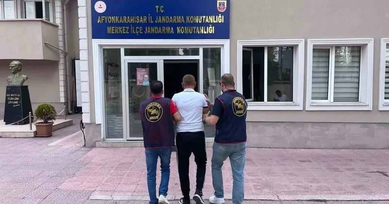 Jandarma 20 yıl hapis cezasıyla aranan şahsı yakaladı