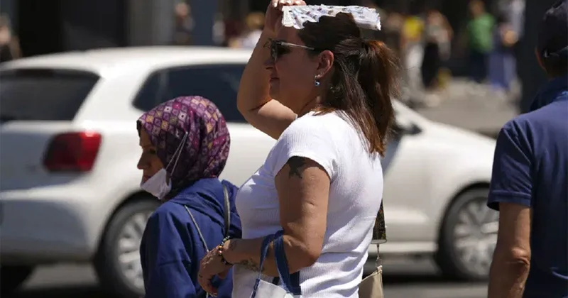 Afrika ve Basra sıcakları etkisini artırıyor: İstanbul’da nem zirve yapacak Son Haberler