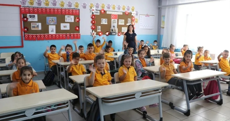 MEB 14 Eylül de başlayacak yeni eğitim öğretim yılı için 81 ile genelge gönderdi Haberler