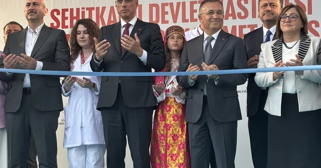 Bakan Memişoğlu: Türkiye, sağlık sanayisinde hızlı bir yükseliş yaşayacak Sağlık Bakanı Memişoğlu, Gaziantep te hastane açılışı yaptı Gaziantep Haberleri Habertürk Yerel Haberler