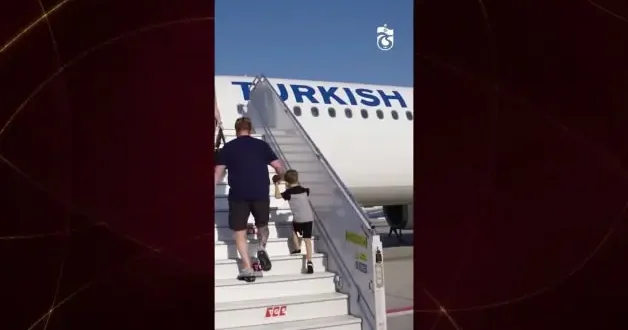 Salah ı görmek için İngiltere den geldi: Minik Isaac in hayali gerçek oldu