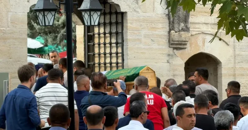 Babaeski’de derede boğulan çocuk gözyaşlarıyla son yolculuğuna uğurlandı