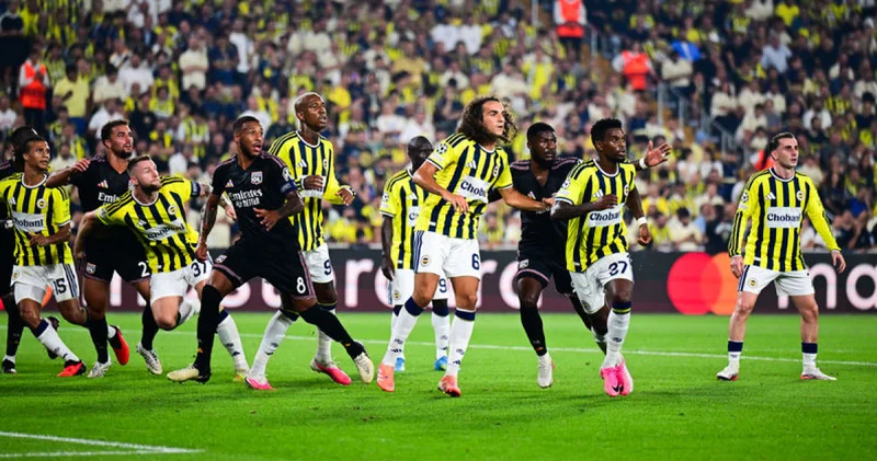 Fenerbahçe Olimpik Lyon Maçı Canlı Anlatım FB Lyon maçı kaç kaç, maç skoru, kadrosu ve istatistikleri (Şampiyonlar Ligi Play off)