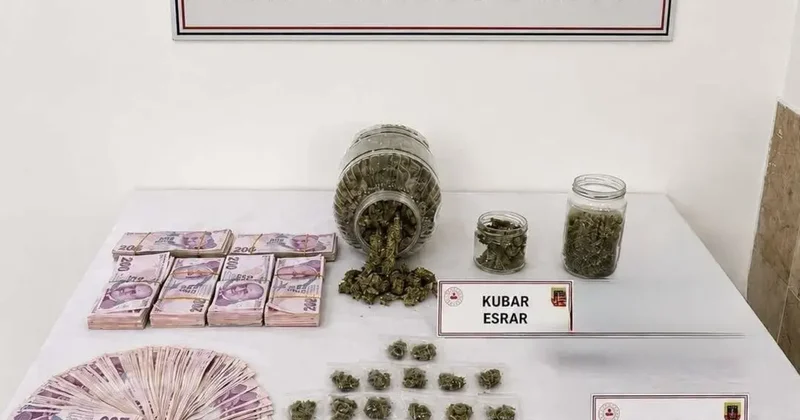 Uyuşturucu alışverişine suçüstü: 2 gözaltı