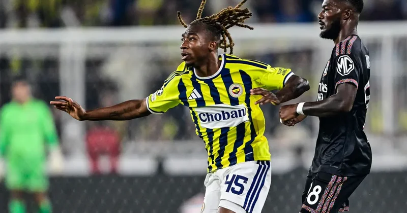114 gün sonra Fenerbahçe forması giydi