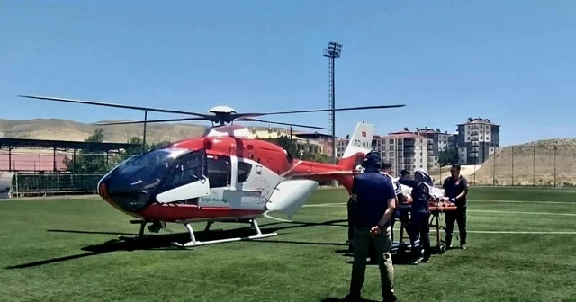 Darende de kalp krizi geçiren 16 yaşındaki hasta hava ambulansıyla Malatya ya sevk edildi Malatya Haberleri Habertürk Yerel Haberler
