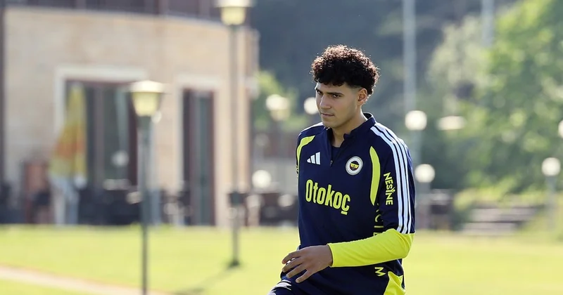 Fenerbahçe de peş peşe ayrılıklar! Bir günde 3 isme veda edildi Sözcü Gazetesi