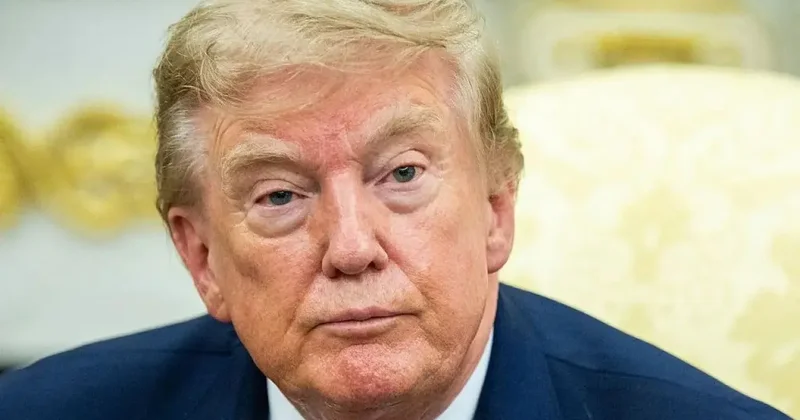 Trump Kanada ya yönelik yeni gümrük vergilerini askıya aldı