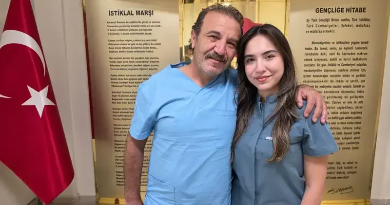 Doğduğu hastaneye doktor olarak atandı; meslektaşı babasıyla birlikte şifa dağıtıyor
