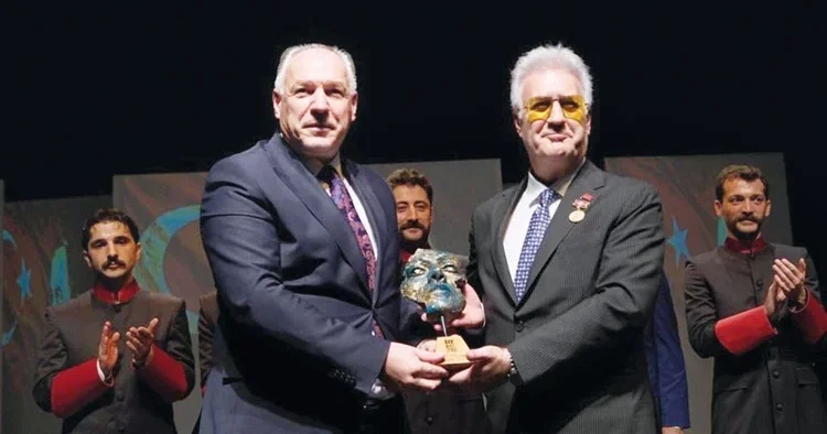 Kosova’da özel madalya aldı