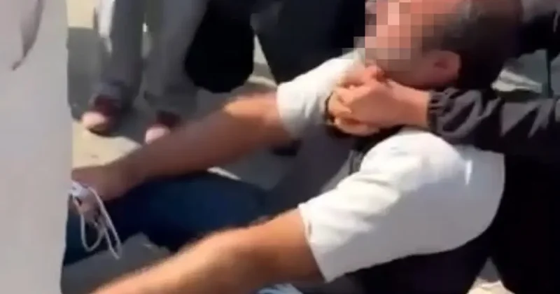 2 kız çocuğunun etek altı görüntülerini çektiği iddia edilen şüpheli polise teslim edildi