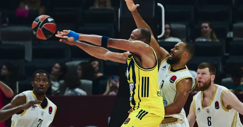 Fenerbahçe Tarfin Süper Kupa yı 3. tamamladı Sözcü Gazetesi