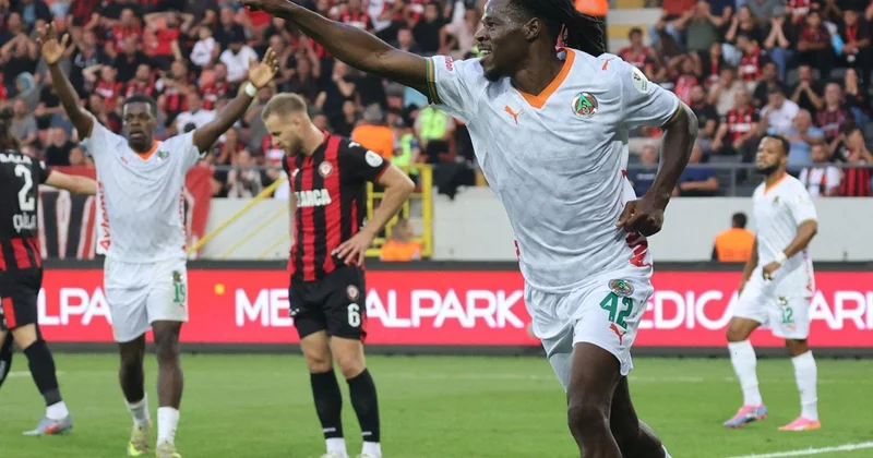 Alanyaspor Çorum dan 3 puanla döndü