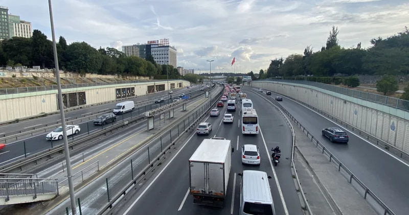 Fatih ve Beyoğlu’nda koşu etkinliği nedeniyle trafik düzenlemesi yapılacak Son dakika haberleri