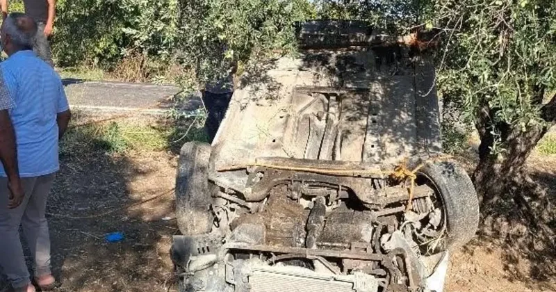 Altınözü’nde otomobil zeytinliğe uçtu: 1 yaralı