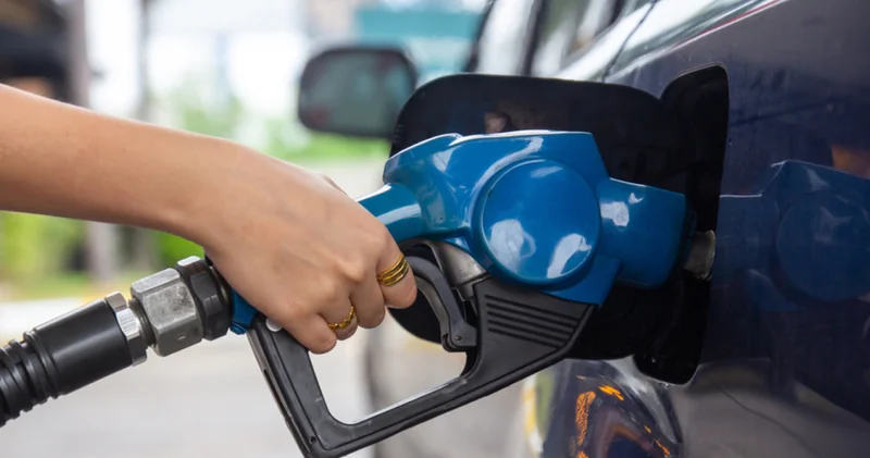 MOTORİN 100 LİRANIN ALTINA GERİLEDİ! Akaryakıt fiyatları 19 Eylül 2026: Ankara, İzmir, İstanbul LPG, Benzin, motorin ne kadar oldu, indirim var mı?