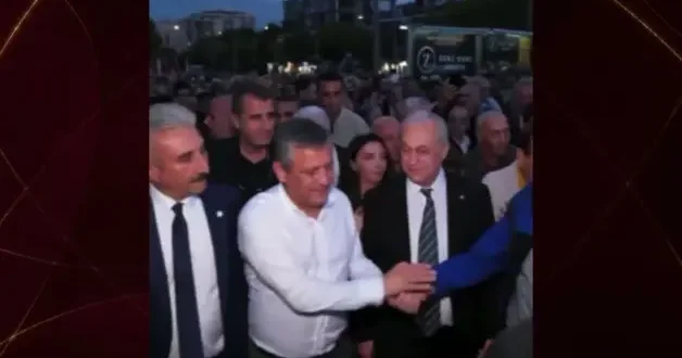Özgür Özel den bir günde iki skandal: Bir vatandaşı azarladı, bir vatandaşa lanet okudu