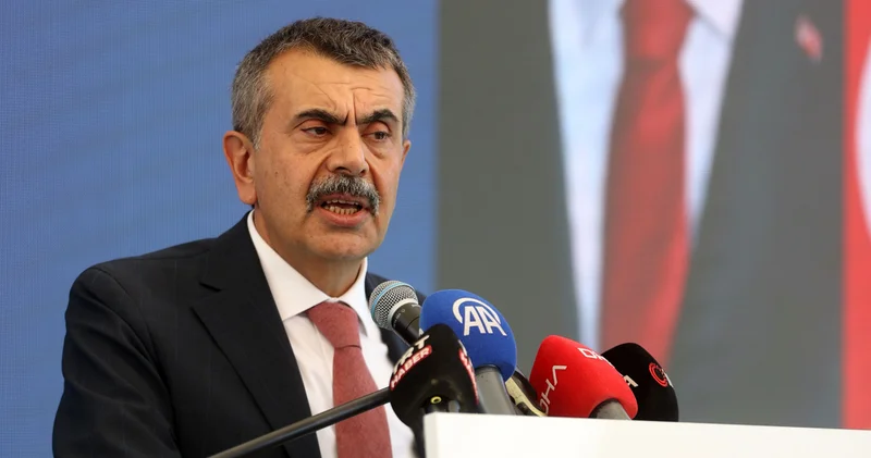 Bakan Tekin den öğretmenlere önlük şartıyla ilgili açıklama Haberler