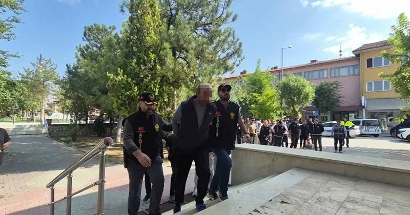 Oto galerici gencin ölümüyle ilgili ağabey ve kuzen tutuklandı