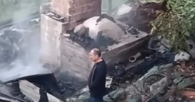 Köy fırınında çıkan yangını itfaiye söndürdü