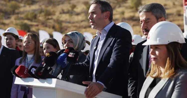 Bakan Bayraktar dan CHP nin nadir element iddialarına tepki