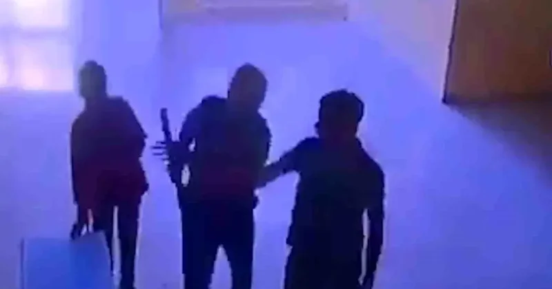 Öğretmene Veli Darbesi