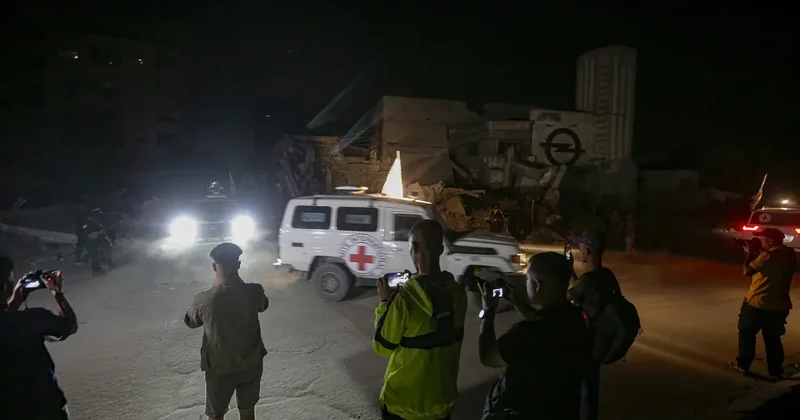 İsrail, Hamas’tan 2 İsrailli rehinenin daha cesedini teslim alacak