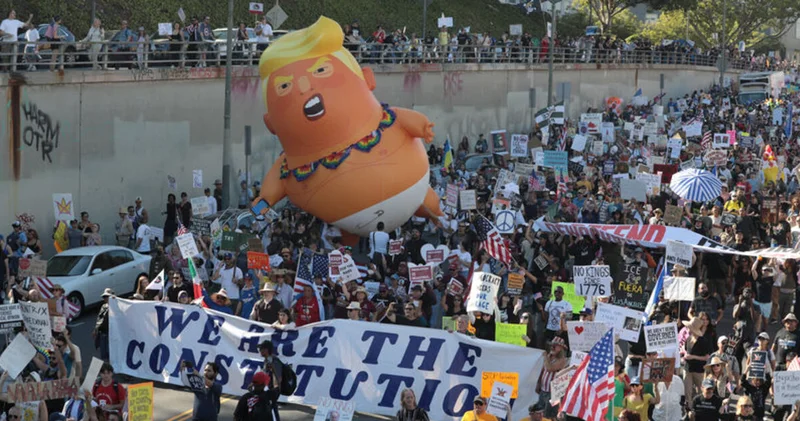 ABD de Trump karşıtı Krallara Hayır protestoları Dış Haberler