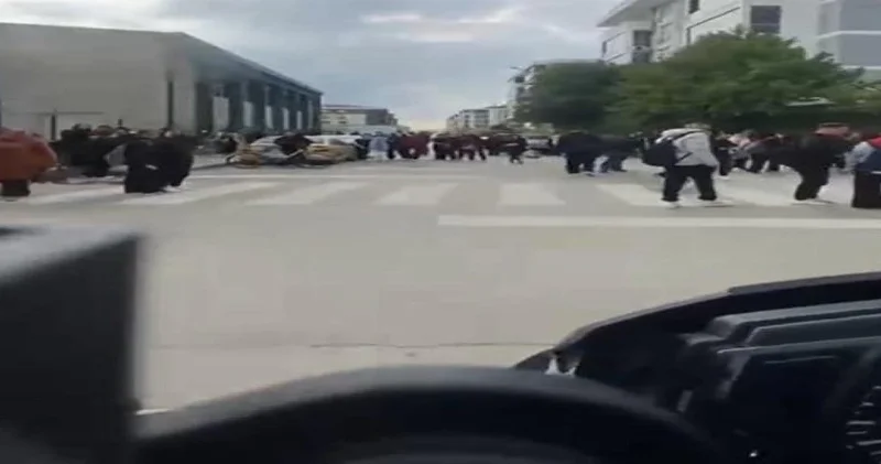 Bursa da okul önündeki motosikletli maganda şovuna 65 bin lira ceza