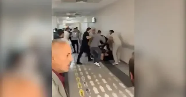 Husumetliler hastaneyi savaş alanına çevirdi: Üç yaralı Şanlıurfa Haberleri