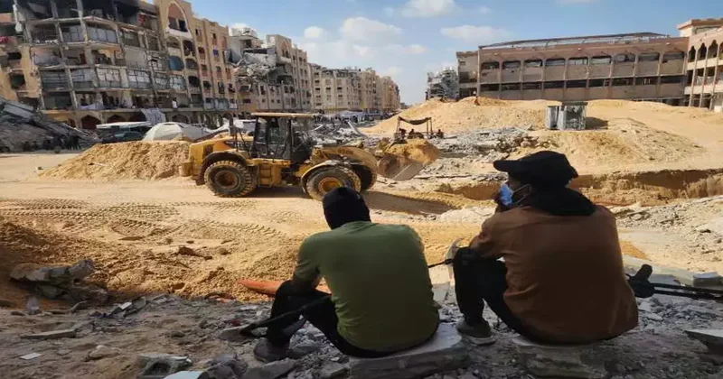 Gazze de ölen İsrailli esirler toprak altında böyle aranıyor