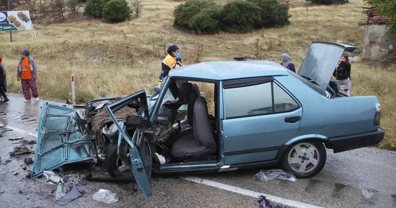 Manisa’da feci çarpışma; 1 bebek öldü, 5 yaralı
