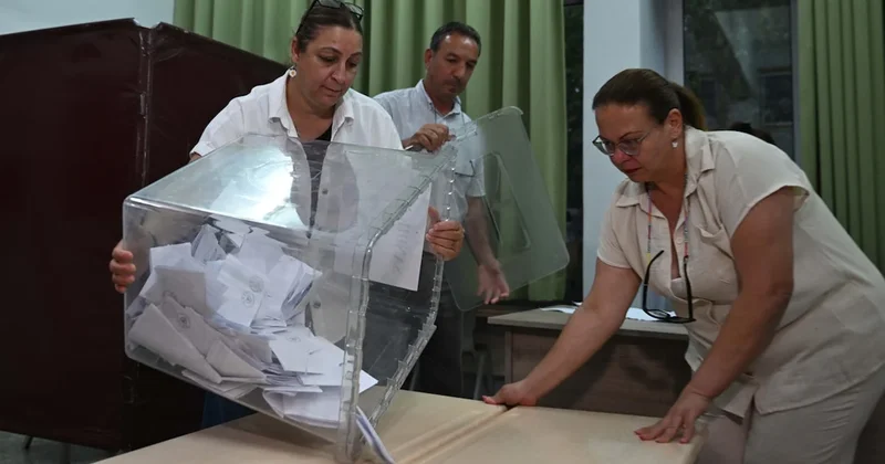 AKP nin KKTC de desteklediği aday kaybetti, Saray dan ilk açıklama geldi Sözcü Gazetesi
