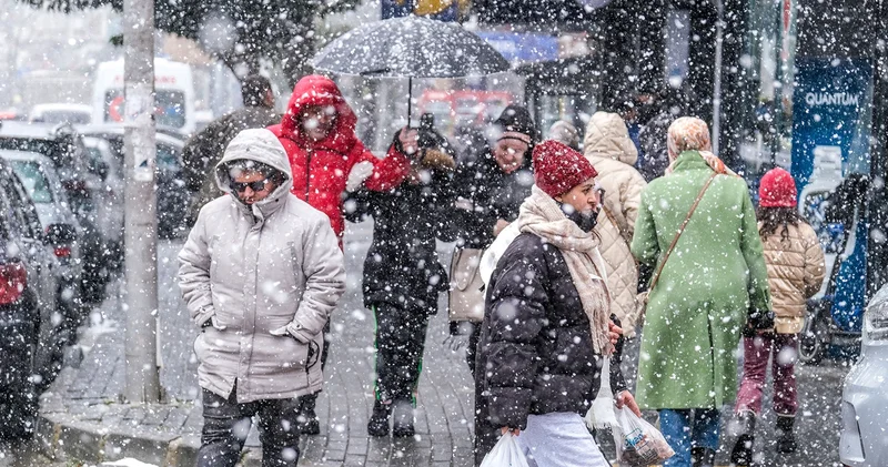 Meteoroloji’den kritik uyarı! 7 ilde sarı kodlu yağış alarmı: Sıcaklıklar 5 derece düşüyor, İstanbul’da kar için tarih verildi