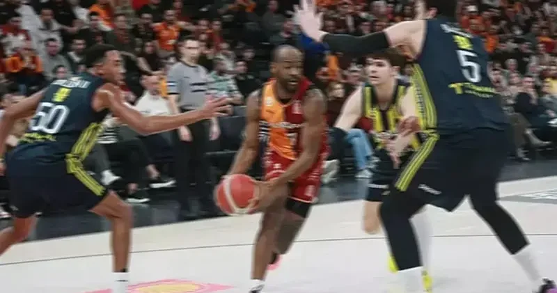 Galatasaray MCT Technic Fenerbahçe Beko: 76 85