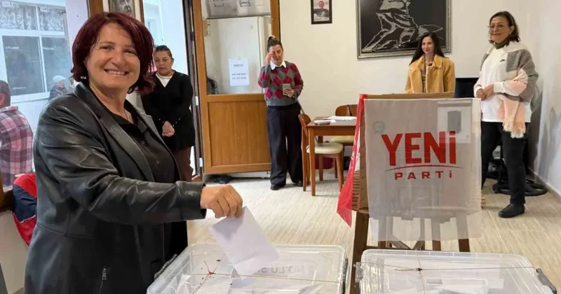 İzmir siyasetinde hareketlilik devam ediyor: Karaburun Belediye Başkanı İlkay Girgin Erdoğan Yeni Parti’den istifa etti
