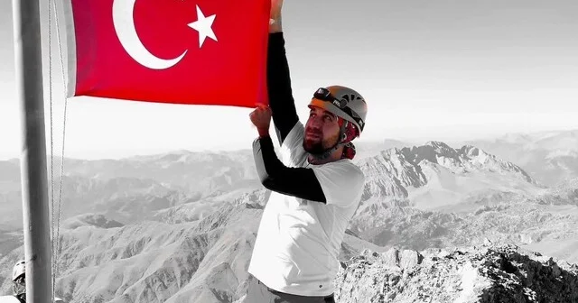 Erciyes e zirve tırmanışı yapan dağcı uçurumdan düşerek hayatını kaybetti Kayseri Haber Habertürk Yerel Haberler