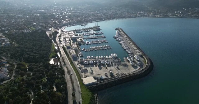 Saygılı: Yeni Foça Yat Limanı, Kuzey Ege nin denizcilik ve turizm potansiyelini güçlendiriyor İzmir Haberleri Habertürk Yerel Haberler