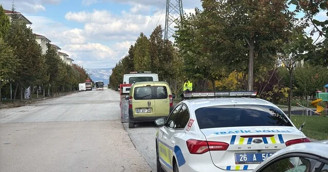 Polisin dur ikazına uymayıp kaçan sürücüye 297 bin TL ceza kesildi Eskişehir Haberleri Habertürk Yerel Haberler