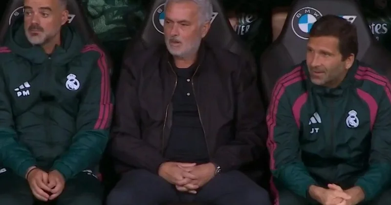 Ne bu hal Mourinho? İspanyollar fena yüklendi