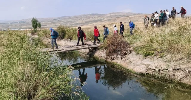 Muş ta tarihi ve doğal güzelliklere dikkat çekmek için yürüdüler Muş Haberleri Habertürk Yerel Haberler