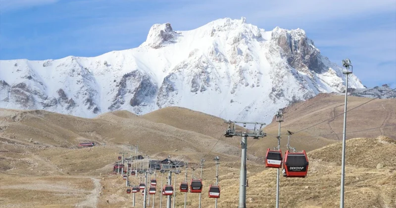 Erciyes te 2 dağcı için arama kurtarma çalışması başlatıldı