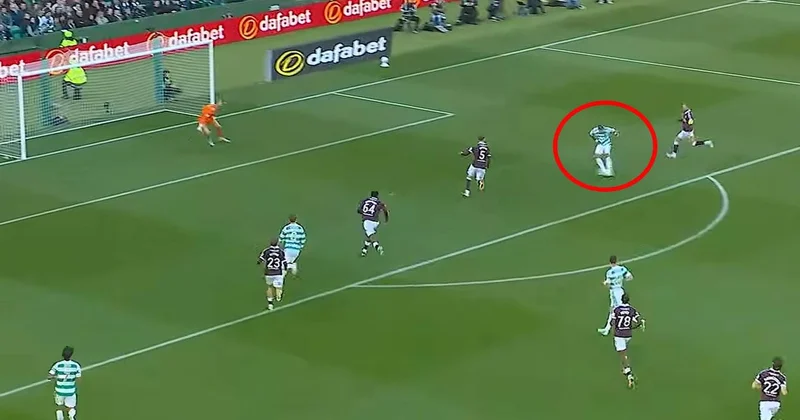 Şampiyonluk yarışının rövanşında tarihi hezimet! Yarım düzineden fazla gol attılar